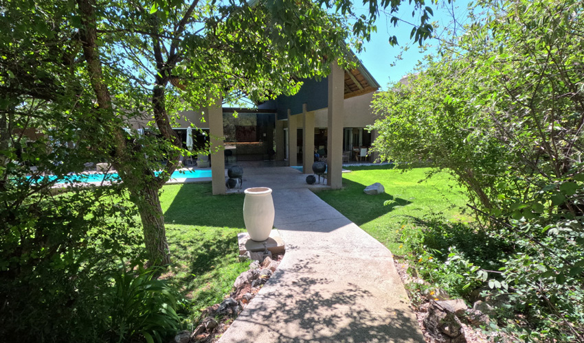 Namibia Etosha Toshari Lodge